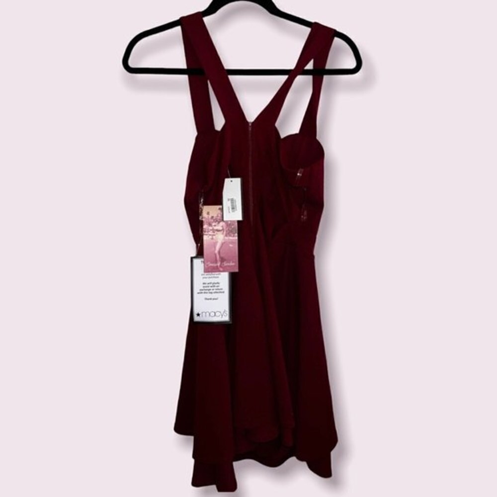 Emerald Sundae Cut Out Dress Burgundy Mini Strappy Evening NWT Womens Size Large - Picture 4 of 7